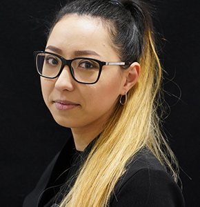 Yulia, Administrator